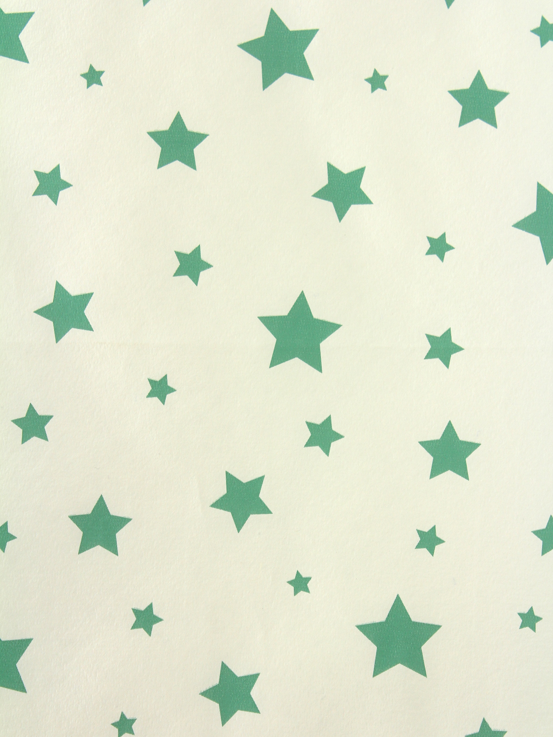 картинка Клеенка на резинках (наматрасник)  на детскую кроватку арт. КРМ-120х60/звездочка-зеленая от магазина Одежда+